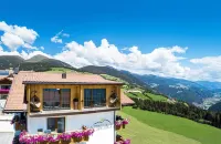 Pension Sonnenhof Các khách sạn gần Parrocchia Maranza