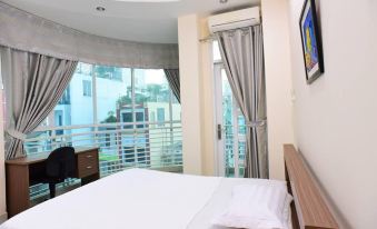 Sapphire Serviced Apartment