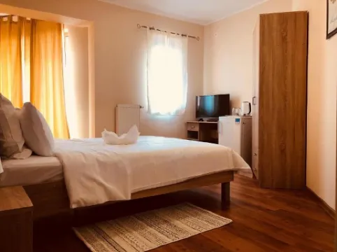 Monte Carlo Palace Rooms