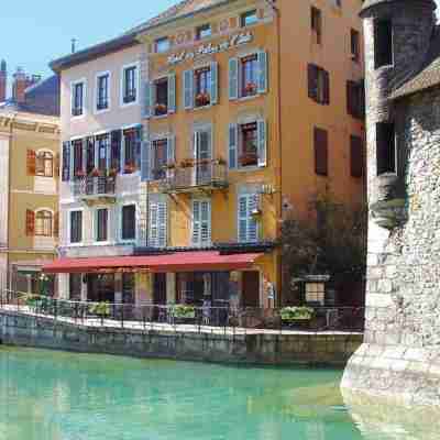 Hotel du Palais de l'Isle Annecy Hotel Exterior