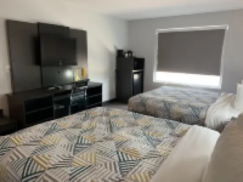 Hawthorn Extended Stay by Wyndham Hobbs