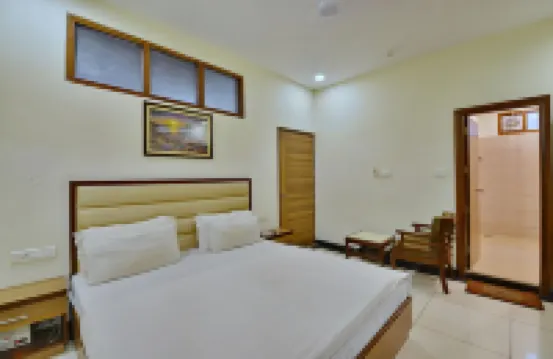 Hotel Aricent Opposite Isbt Sector 17 Chandigarh Hotels in 
