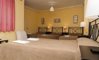 Pension Perez Montilla