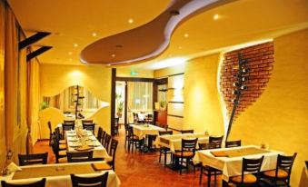 Hotel Aqua Panon