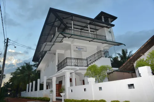 Rajarata Lodge Hotels in Anuradhapura