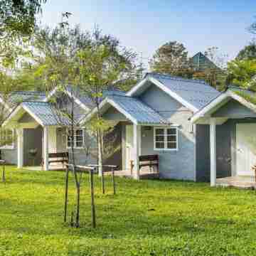 ไอวี่ คอทเทจ บาย คิวว์ โฮเทล Hotel Exterior