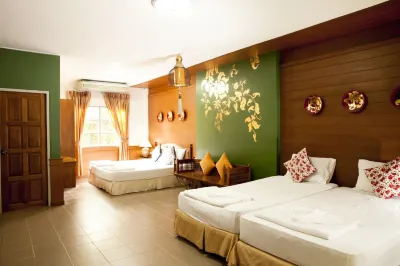 Hadsangchan Resort Hotels near moonlight Beach