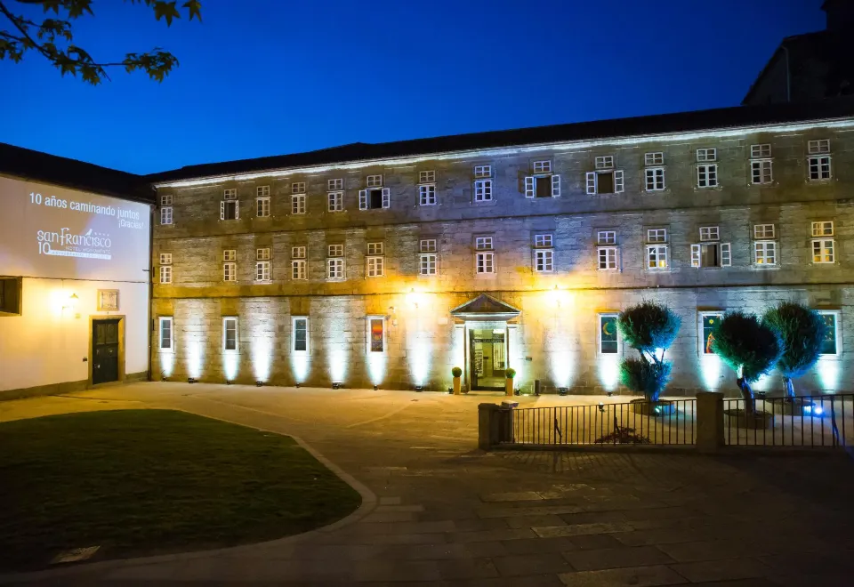 Pilgrim’s Rest: A Guide to the Most Soulful Luxury Hotels in Santiago de Compostela