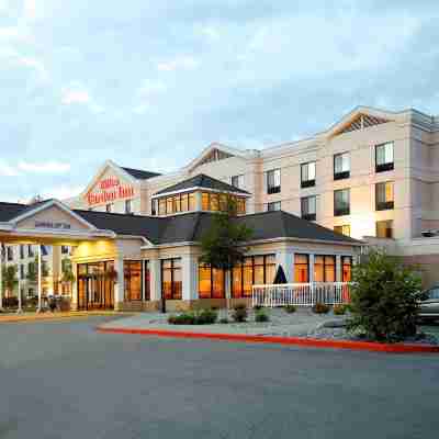 Hilton Garden Inn Anchorage Hotel Exterior