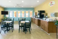 Super 8 by Wyndham Clarinda Hotels in Clarinda