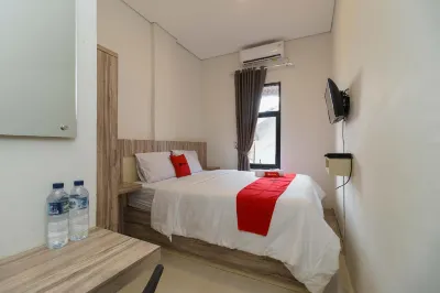 RedDoorz Syariah Near Rsud Siti Fatimah Palembang