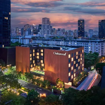 Oakwood Studios Sukhumvit Bangkok Отели рядом с достопримечательностью «Тхонг Лор»