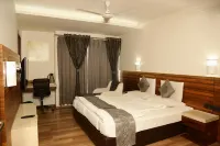 Hotel Solitaire, Indore - مطابخ