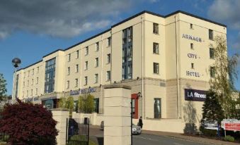 Cbh Armagh City Hotel