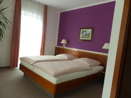 Hotel Dorotheenhof Отели рядом со станцией Cottbus Central Station