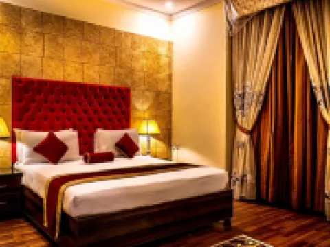 Rose Palace Hotel, Gulberg โรงแรมในลาฮอร์