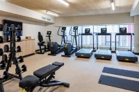 Courtyard by Marriott Paris Charles de Gaulle Central Airport - Gym