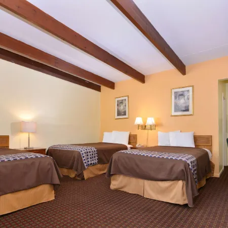 Americas Best Value Inn Geneva