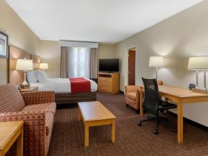 Comfort Suites Hanes Mall