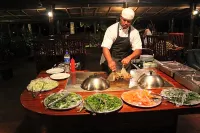 Club Fiji Resort - breakfast