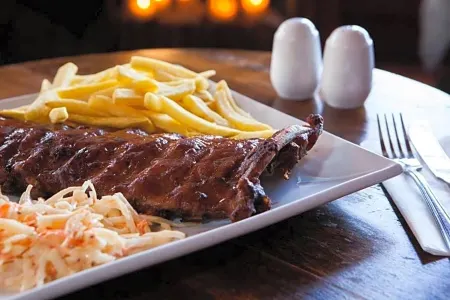 The Swan Inn Pub Отели рядом со станцией Feltham