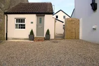 White House Cottages Hôtels à : Willington