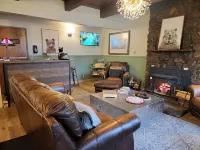 Cinnamon Bear Inn Các khách sạn ở Quần thể Hồ Mammoth