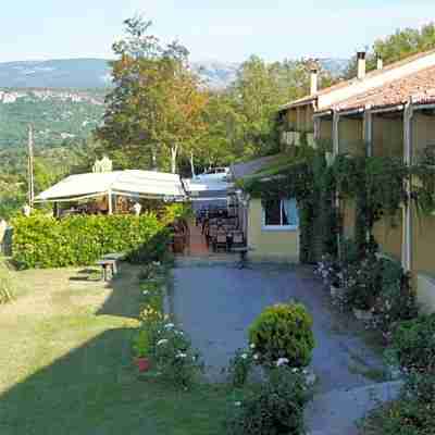 Hotel les Cavalets Hotel Exterior