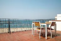 Hotel & Restaurant Trias - con vistas al mar