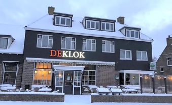 Hotel "De Klok"