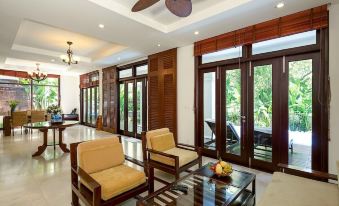 Luxury Pool Villas in Purama Villas