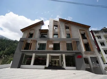 Mount Feast Hotel Naran