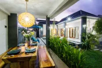 Summer Love Villa Hotels in Batu Layar