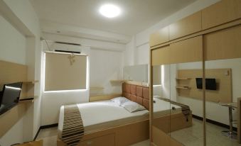 Apartment the Suites Metro by Edy Property
