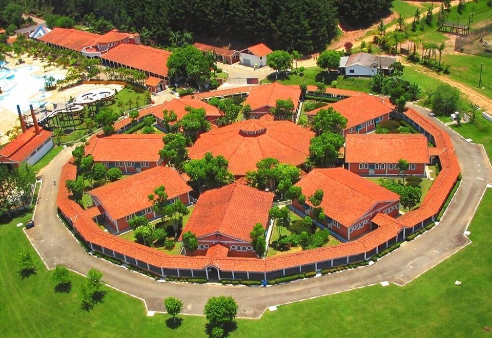 Pousada Magic City - Housity