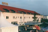 호텔 칸스호프 Karlsdorf-Neuthard 호텔