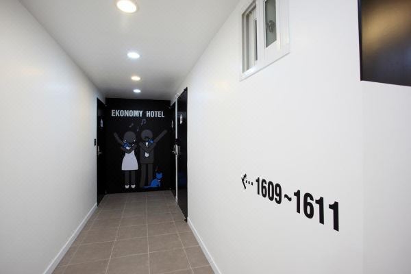 스텝인 명동_3