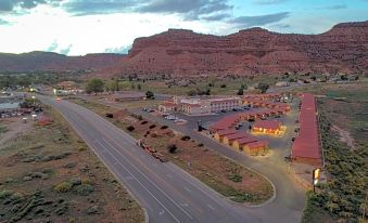 Red Canyon Cabins