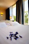Best Western Globus Hotel Отели в г. Номентано