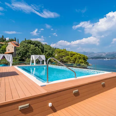 Kalamota Beach House