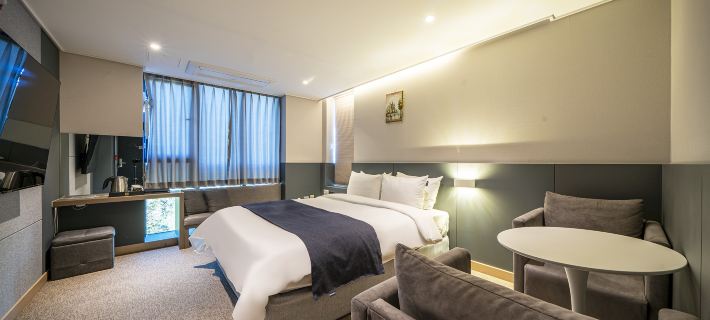 R&B Business Hotel Ξενοδοχεία στην πόλη Γιοσού