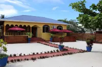 Ms. Holder's Comfort Villa