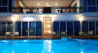 Uthaithani Resort Hotels in Uthai Thani