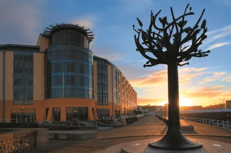 Radisson Blu Waterfront Hotel, Jersey