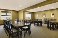 Ramada by Wyndham Cold Lake - Wifi