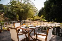 The Sylvan Retreat