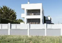 Villa d'Irene-Near Athens Airport , 200 Meters from the Beach Davis Hotels in Spata-Artemida