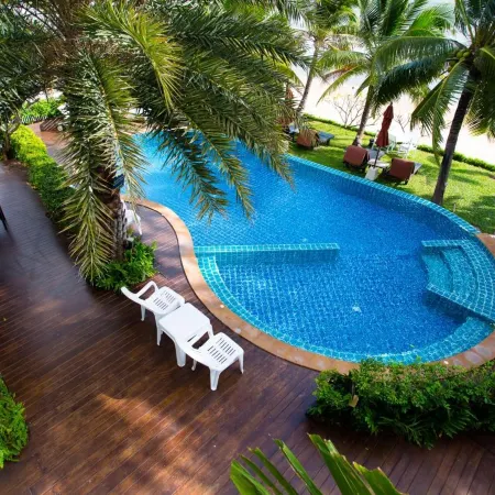 IL Mare Resort