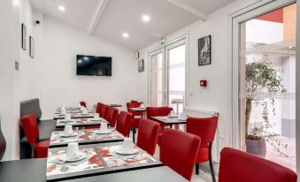 Paris Hotel