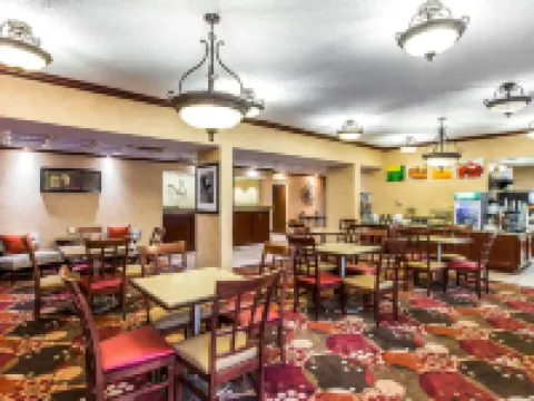 Quality Inn Albany Hotels in Dougherty County